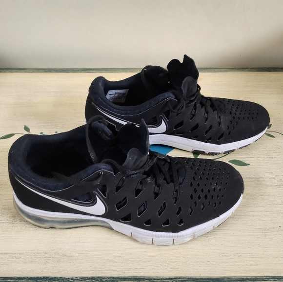Nike training shoes sz10 - Picture 2 of 4